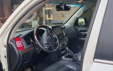 Toyota Land Cruiser 200, 2015 год, 4 600 000 рублей, 20 фотография