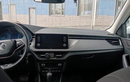 Skoda Rapid II, 2021 год, 1 700 000 рублей, 2 фотография