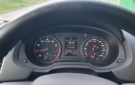 Audi Q3, 2015 год, 1 650 000 рублей, 15 фотография