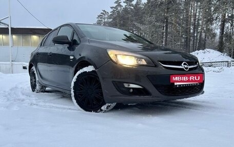 Opel Astra J, 2013 год, 890 000 рублей, 4 фотография