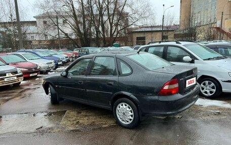 Opel Vectra B рестайлинг, 1996 год, 215 000 рублей, 5 фотография