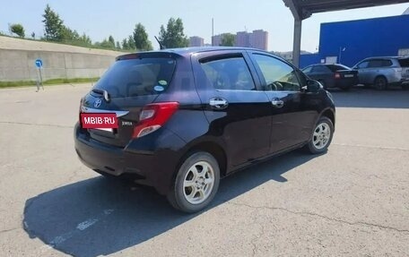Toyota Vitz, 2014 год, 820 000 рублей, 2 фотография