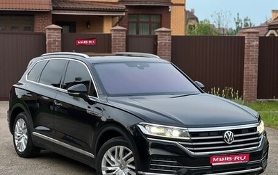 Volkswagen Touareg III, 2018 год, 3 900 000 рублей, 1 фотография
