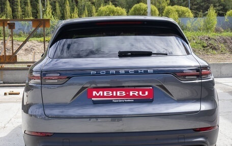 Porsche Cayenne III, 2018 год, 6 990 000 рублей, 3 фотография