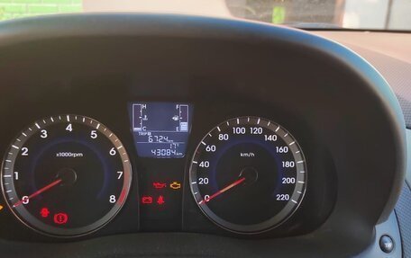 Hyundai Solaris II рестайлинг, 2015 год, 1 150 000 рублей, 5 фотография