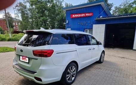 KIA Carnival III, 2019 год, 3 100 000 рублей, 6 фотография