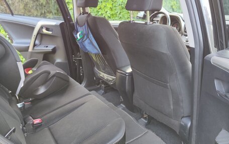 Toyota RAV4, 2013 год, 1 750 000 рублей, 8 фотография