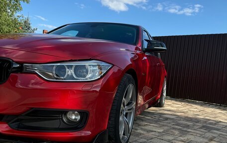 BMW 3 серия, 2012 год, 1 800 000 рублей, 3 фотография