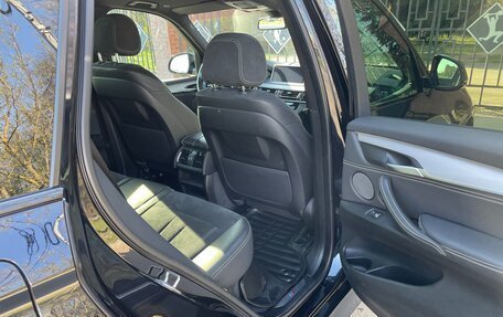 BMW X5, 2017 год, 4 100 000 рублей, 11 фотография