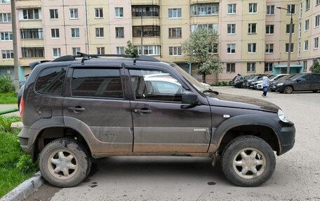 Chevrolet Niva I рестайлинг, 2012 год, 499 999 рублей, 4 фотография