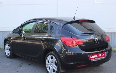 Opel Astra J, 2010 год, 785 000 рублей, 5 фотография