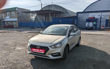 Hyundai Solaris II рестайлинг, 2018 год, 1 360 000 рублей, 3 фотография