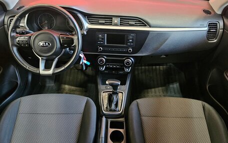 KIA Rio IV, 2021 год, 1 595 000 рублей, 9 фотография