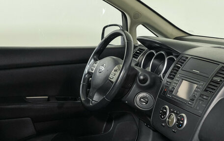 Nissan Tiida, 2010 год, 877 000 рублей, 9 фотография