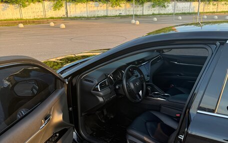Toyota Camry, 2019 год, 3 200 000 рублей, 11 фотография