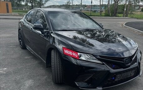 Toyota Camry, 2018 год, 2 850 000 рублей, 12 фотография