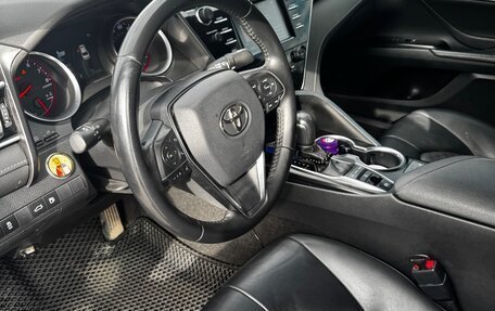 Toyota Camry, 2018 год, 2 850 000 рублей, 22 фотография