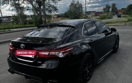 Toyota Camry, 2018 год, 2 850 000 рублей, 16 фотография