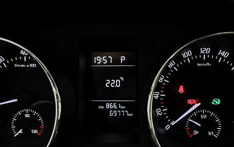 Skoda Yeti I рестайлинг, 2015 год, 1 470 000 рублей, 15 фотография