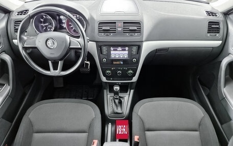 Skoda Yeti I рестайлинг, 2015 год, 1 470 000 рублей, 18 фотография