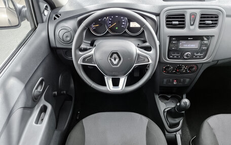 Renault Logan II, 2021 год, 943 000 рублей, 12 фотография