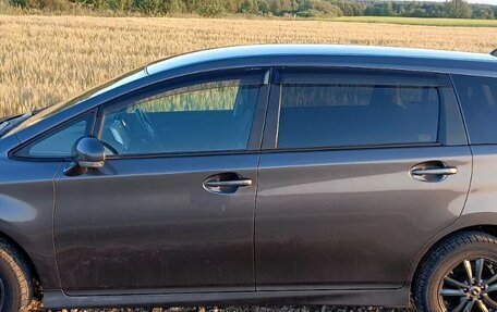 Toyota Wish II, 2012 год, 1 400 000 рублей, 5 фотография
