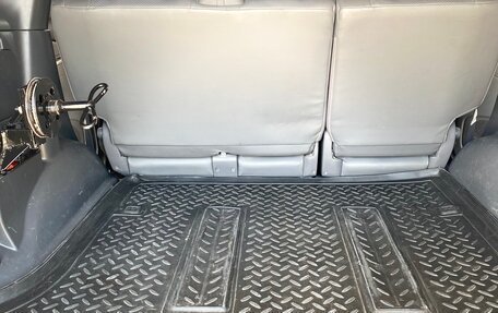 Toyota Land Cruiser Prado 120 рестайлинг, 2008 год, 2 500 000 рублей, 12 фотография