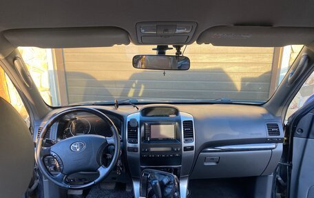 Toyota Land Cruiser Prado 120 рестайлинг, 2008 год, 2 500 000 рублей, 9 фотография