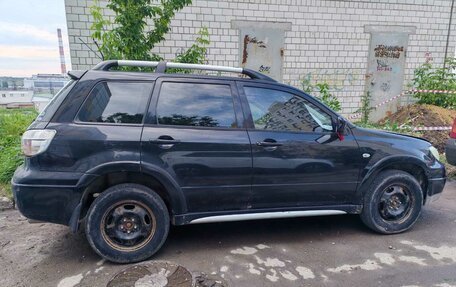 Mitsubishi Outlander III рестайлинг 3, 2007 год, 450 000 рублей, 5 фотография