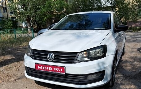 Volkswagen Polo VI (EU Market), 2019 год, 800 000 рублей, 1 фотография