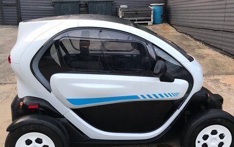 Renault Twizy, 2020 год, 830 000 рублей, 3 фотография
