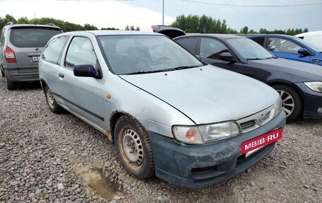 Nissan Almera, 1999 год, 85 000 рублей, 3 фотография