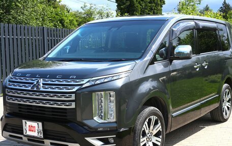 Mitsubishi Delica D:5 I, 2019 год, 3 950 000 рублей, 7 фотография