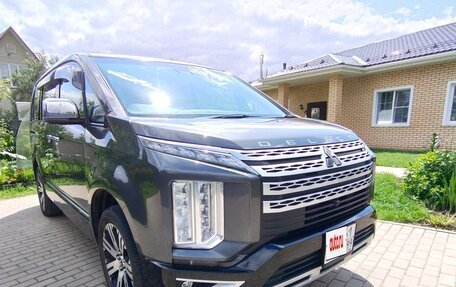 Mitsubishi Delica D:5 I, 2019 год, 3 950 000 рублей, 3 фотография