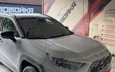 Toyota RAV4, 2023 год, 3 000 000 рублей, 5 фотография