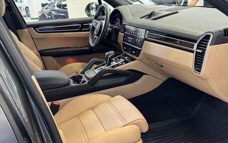 Porsche Cayenne III, 2022 год, 14 300 000 рублей, 20 фотография