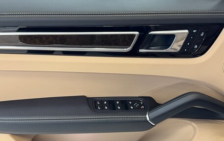 Porsche Cayenne III, 2022 год, 14 300 000 рублей, 22 фотография