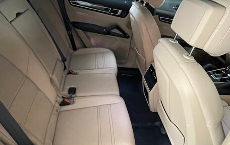 Porsche Cayenne III, 2022 год, 14 300 000 рублей, 29 фотография