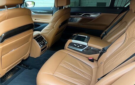 BMW 7 серия, 2019 год, 4 999 000 рублей, 3 фотография