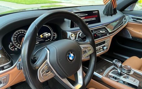 BMW 7 серия, 2019 год, 4 999 000 рублей, 21 фотография