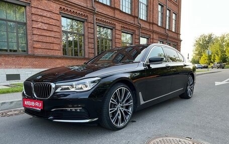 BMW 7 серия, 2019 год, 4 999 000 рублей, 13 фотография