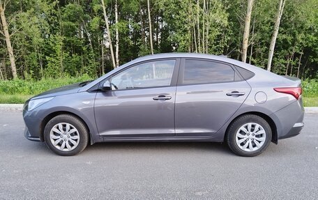 Hyundai Solaris II рестайлинг, 2022 год, 1 250 000 рублей, 4 фотография