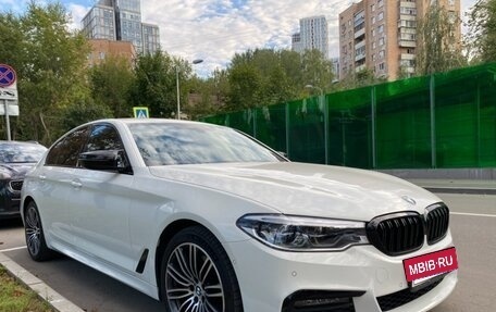 BMW 5 серия, 2019 год, 4 005 000 рублей, 3 фотография