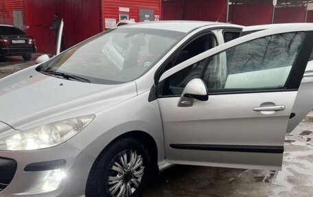 Peugeot 308 II, 2010 год, 550 000 рублей, 2 фотография