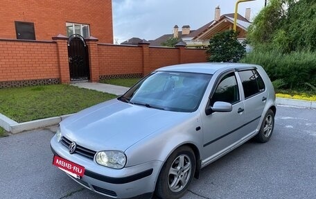 Volkswagen Golf IV, 2002 год, 400 000 рублей, 2 фотография