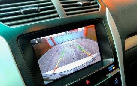 Ford Explorer VI, 2013 год, 1 900 000 рублей, 14 фотография
