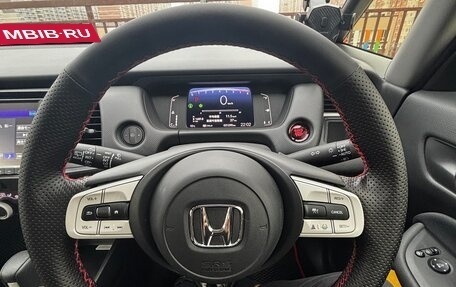 Honda Fit, 2020 год, 1 570 000 рублей, 9 фотография