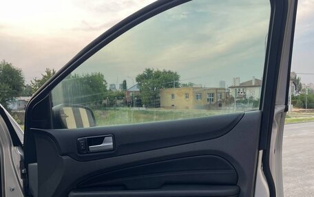 Ford Focus II рестайлинг, 2005 год, 430 000 рублей, 20 фотография