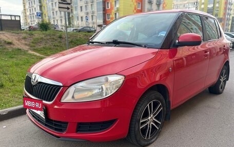 Skoda Fabia II, 2013 год, 660 000 рублей, 2 фотография