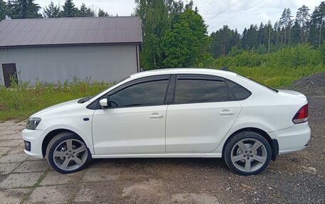 Volkswagen Polo VI (EU Market), 2018 год, 1 210 000 рублей, 3 фотография